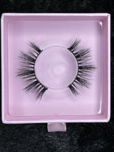 Load image into Gallery viewer, Natural Pop - Mink Eyelash
